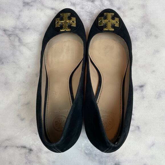 Tory Burch Luna Black Suede Medallion Logo Wedge Pumps - Picture 5 of 11
